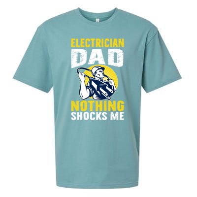 Electrician Dad Nothing Shocks Me Engineer Worker Gift Sueded Cloud Jersey T-Shirt