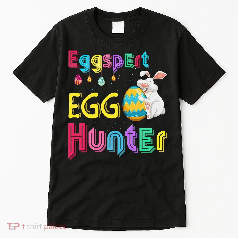 Eggspert Egg Hunter Cool Easter Bunny Hunting Eggs Tall T-Shirt