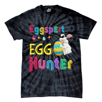 Eggspert Egg Hunter Cool Easter Bunny Hunting Eggs Tie-Dye T-Shirt