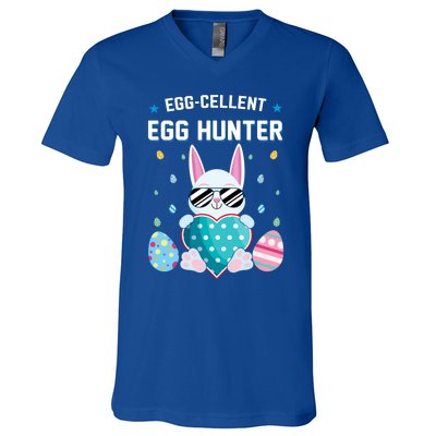 Egggiftcellent Egg Hunter Cute Bunny Funny Easter Day Gift V-Neck T-Shirt