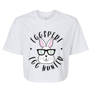 Eggspert Egg Hunter Gift Funny Easter Nerd Bunny Cartoon Gift Bella+Canvas Jersey Crop Tee