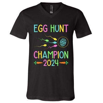 Easter Egg Hunt Champion Funny Dad Pregnancy Announcement V-Neck T-Shirt