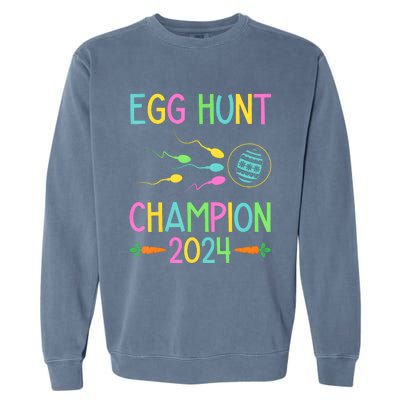 Easter Egg Hunt Champion Funny Dad Pregnancy Announcement Garment-Dyed Sweatshirt