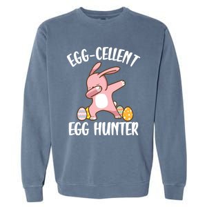 Eggmeaningful Giftcellent Egg Hunter Dabbing Easter Bunny Cool Gift Garment-Dyed Sweatshirt