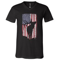Elk Hunting Bugling Bull Us Flag American Retro V-Neck T-Shirt