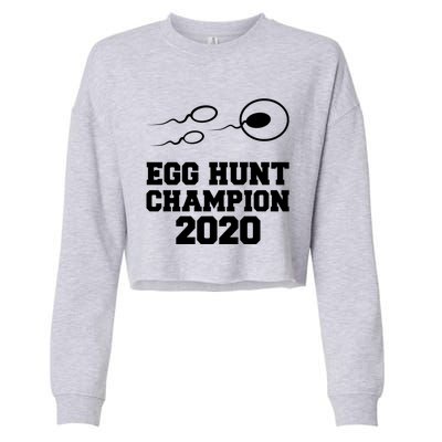 Egg Hunt Champion Pregnancy Announcet Easter Dad Funny Gift Cropped Pullover Crew