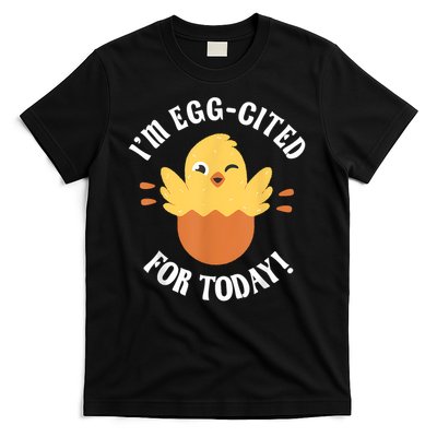 Egg-Cited Hatching Chick Design Funny Easter Chicks T-Shirt