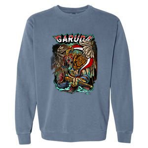 Eagle Holding Knife Garment-Dyed Sweatshirt