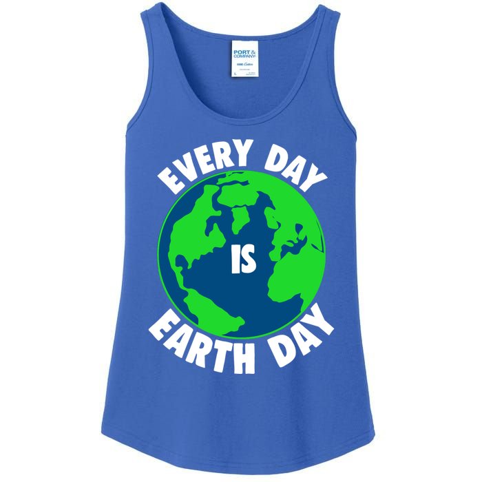 Everyday Is Earth Day Retro Vintage Great Gift Earth Globe Gift Ladies Essential Tank