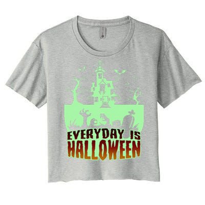 EVERYDAY IS HALLOWEEN Creepy Scary Castle House & Bats Women's Crop Top Tee