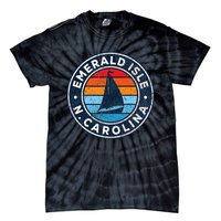 Emerald Isle North Carolina Nc Vintage Sailboat Retro 70s Tie-Dye T-Shirt