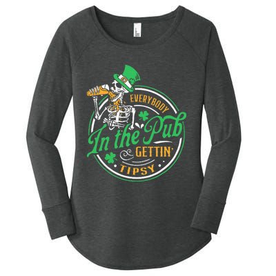 Everybody In The Pub Getting Tipsy St Patricks Day Women's Perfect Tri Tunic Long Sleeve Shirt