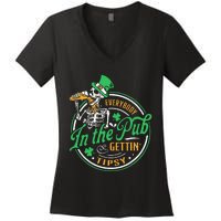 Everybody In The Pub Getting Tipsy St Patricks Day Women's V-Neck T-Shirt