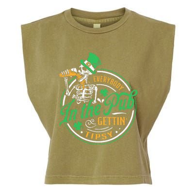 Everybody In The Pub Getting Tipsy St Patricks Day Garment-Dyed Women's Muscle Tee