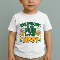 Everybody In The Pub Getting Tipsy Irish St Patricks Day Toddler T-Shirt