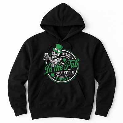 Everybody In The Pub Gettin Tipsy Shenanigans Drinking Hoodie