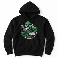 Everybody In The Pub Gettin Tipsy Shenanigans Drinking Hoodie