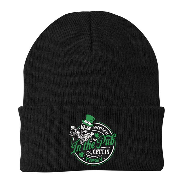 Everybody In The Pub Gettin Tipsy Shenanigans Drinking Beanie