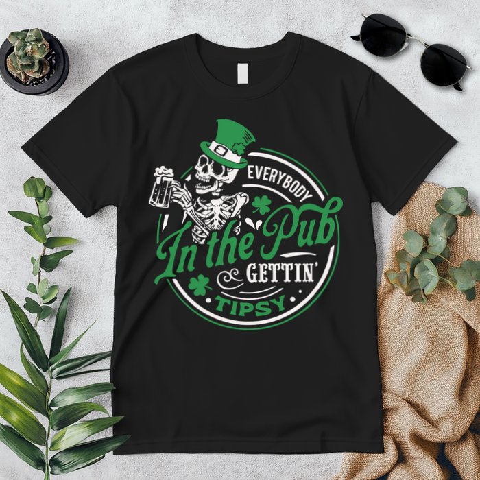 Everybody In The Pub Gettin Tipsy Shenanigans Drinking Premium T-Shirt