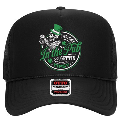 Everybody In The Pub Gettin Tipsy Shenanigans Drinking Trucker Hat