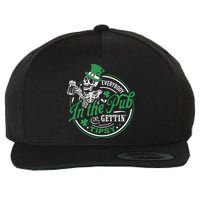 Everybody In The Pub Gettin Tipsy Shenanigans Drinking Wool Snapback Cap