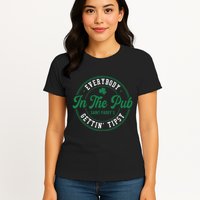 Everybody In The Pub Gettin Tipsy Womens T-Shirt