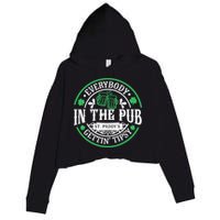 Everybody In The Pub Getting Tipsy St Patricks Day Drinking Crop Fleece Hoodie