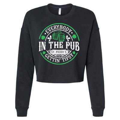 Everybody In The Pub Getting Tipsy St Patricks Day Drinking Cropped Pullover Crew