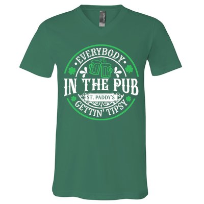 Everybody In The Pub Getting Tipsy St Patricks Day Drinking V-Neck T-Shirt