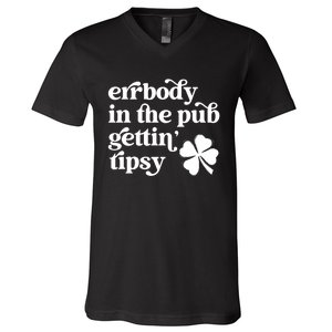 Errbody In The Pub Getting Tipsy St Patricks Day Drinking V-Neck T-Shirt