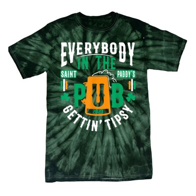 Everybody In The Pub Getting Tipsy St Patricks Day Shamrock Tie-Dye T-Shirt