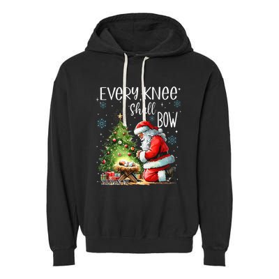 Every Knee Shall Bow Santa Christmas Nativity Scene Xmas Garment-Dyed Fleece Hoodie