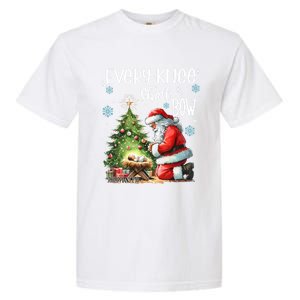 Every Knee Shall Bow Santa Christmas Nativity Scene Xmas Gift Garment-Dyed Heavyweight T-Shirt