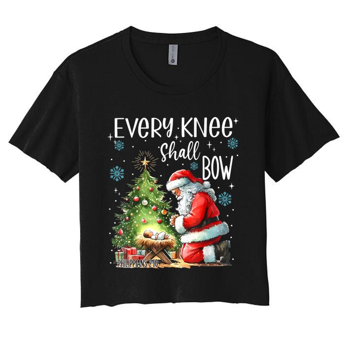 Every Knee Shall Bow Santa Christmas Nativity Scene Xmas Women's Crop Top Tee