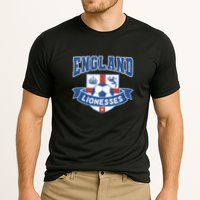 England Lionesses Football Badge (04) Cooling Performance Crew T-Shirt