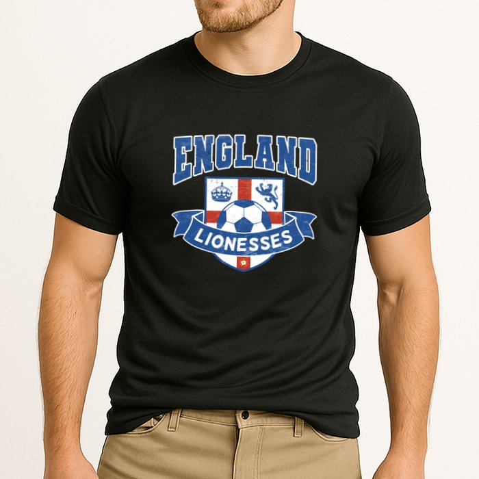 England Lionesses Football Badge (04) Cooling Performance Crew T-Shirt