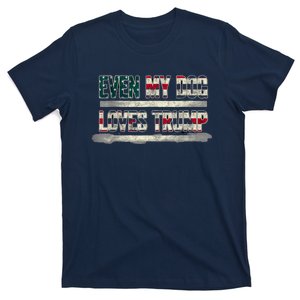 Even My Dog Loves Trump Usa Flag Election Trump Support T-Shirt