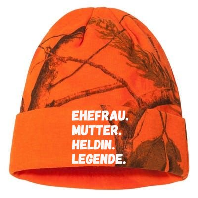 Ehefrau Mutter Heldin Legende Kati Licensed 12" Camo Beanie