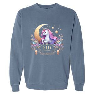 Eid Mubarak Mom Girl Eid Mubarak Unicorn Cute Garment-Dyed Sweatshirt