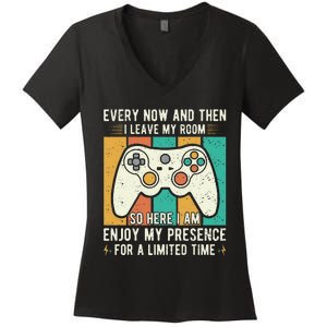 every now and then i leave my room funny gaming Women's V-Neck T-Shirt