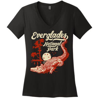 Everglades National Park Vintage Crocodile Alligator Florida Women's V-Neck T-Shirt