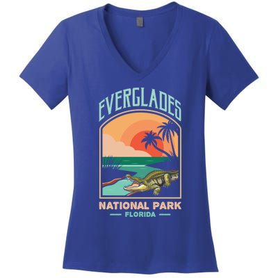 Everglades National Park Us Crocodile Florida Alligators Gift Women's V-Neck T-Shirt