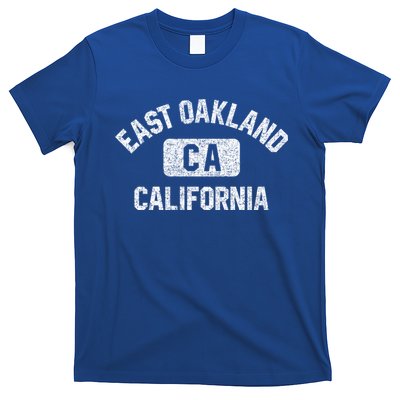 East Oakland Ca California Gym Style Distressed White Print Gift T-Shirt