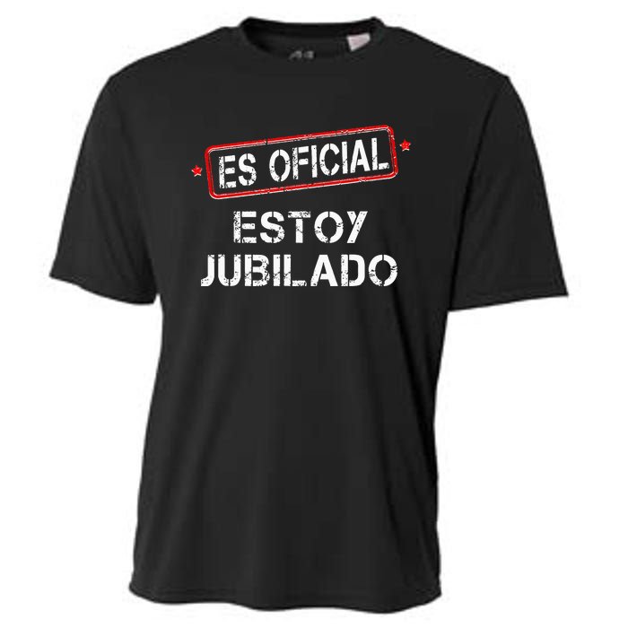 Es Oficial Estoy Jubilado Funny Spanish Retired Man Cooling Performance Crew T-Shirt