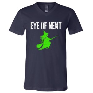 Eye Of Newt Halloween Witch V-Neck T-Shirt