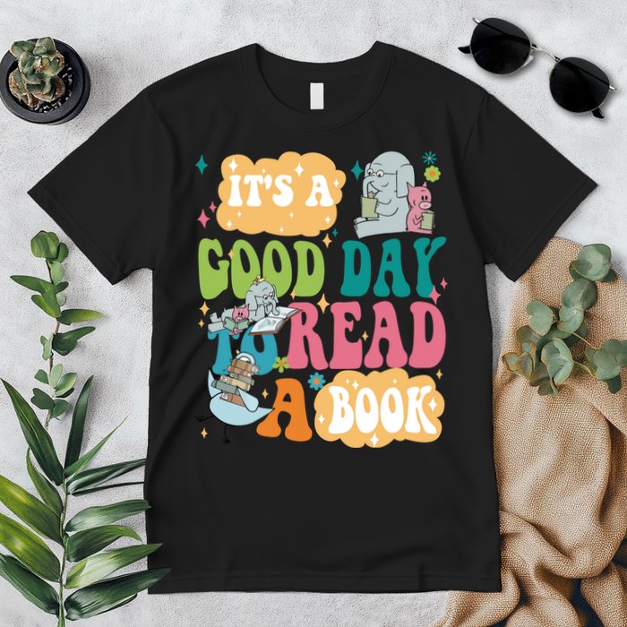 Elephant Piggie And Pigeon Its A Good Day To Read A Book Back To Scho Premium T-Shirt