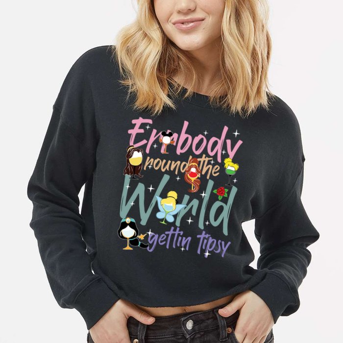 Errbody Round The World Gettin Tipsy Drinking Around The World Cropped Pullover Crew