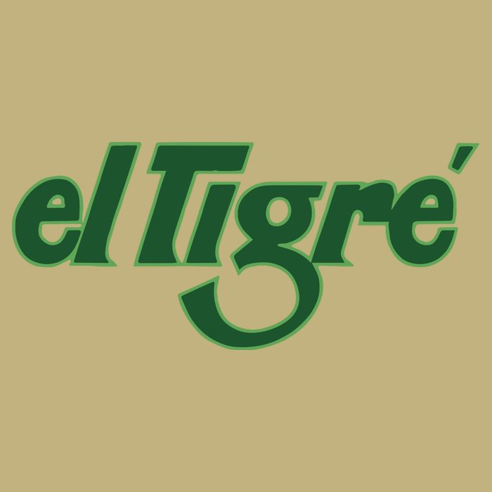 El Tigre Arctic Cat Vintage Image Up To Black Or Gray Cat Irish Button