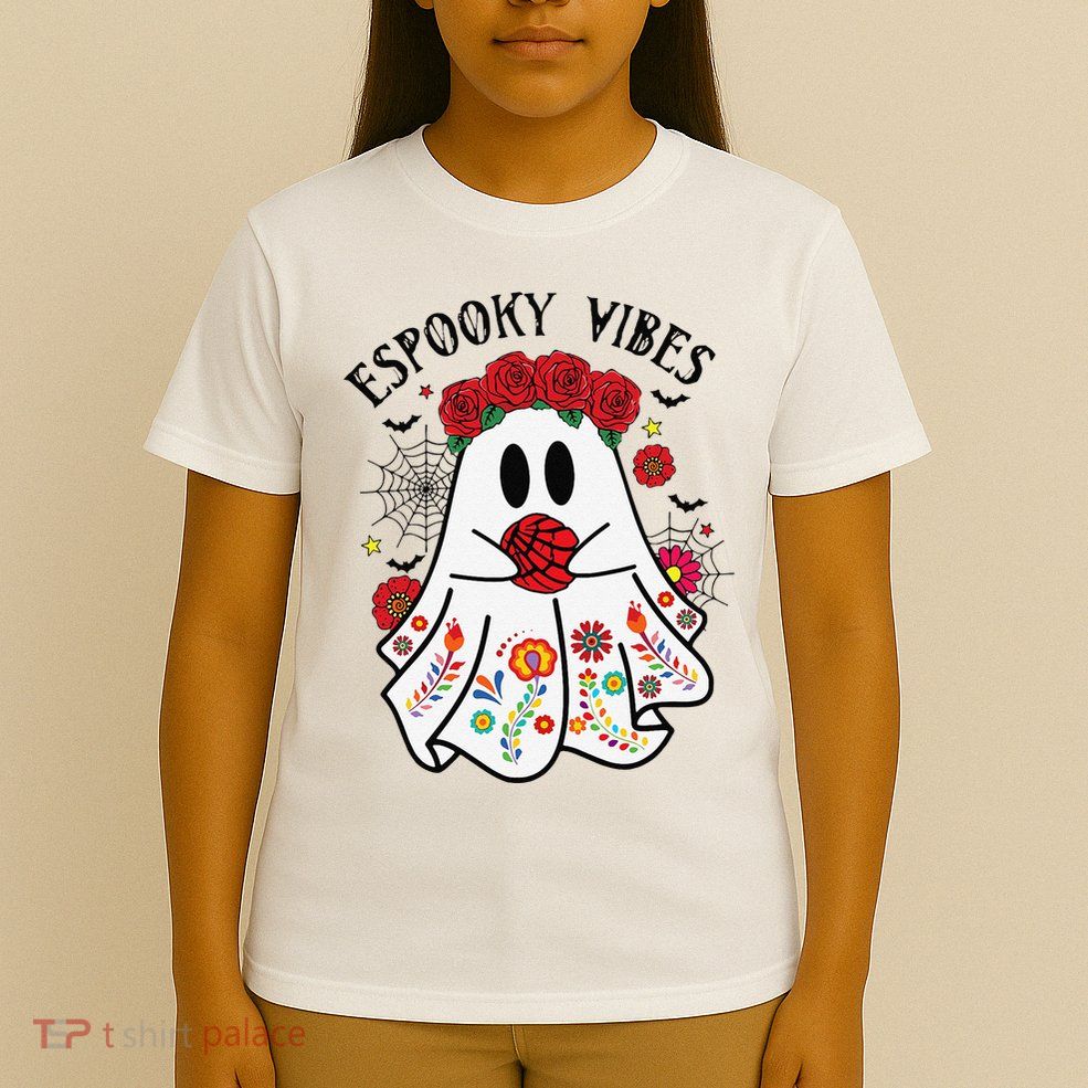 Espooky Vibes Halloween Ghost Mexican Concha Spooky Mama Gift T-Shirt