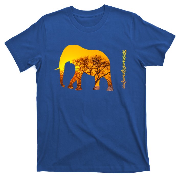 Elephant With Sunset In Africa Wildlife Elephants Gift T-Shirt